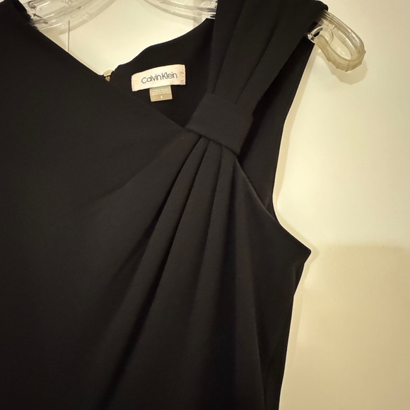 Calvin Klein jumpsuit, crepe, size 8 - Picture 3 of 5